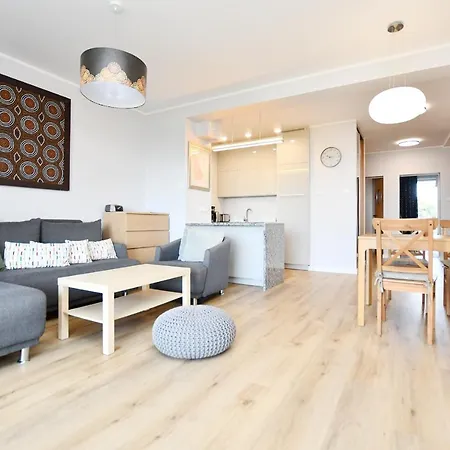 Апартаменти Navigator-rezydencja Portowa 14 *